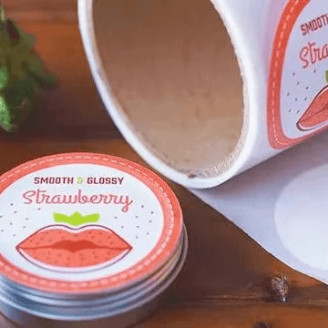 Flat labeling machine